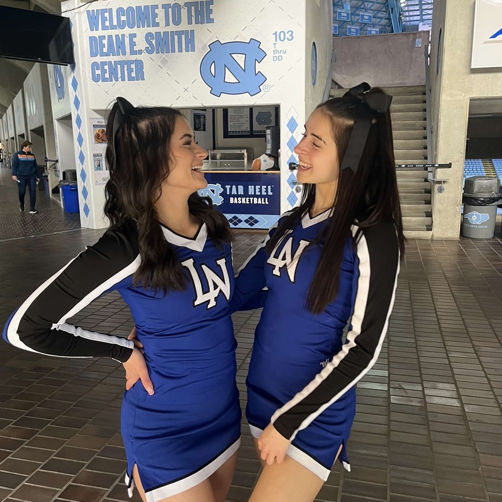 Meet your Posher, Nicole